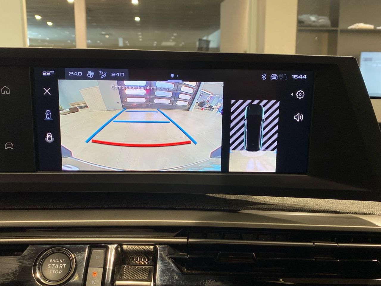 Peugeot 5008 Hybrid 1.2 Allure eDCS6 100 kW (136 CV) - foto 15