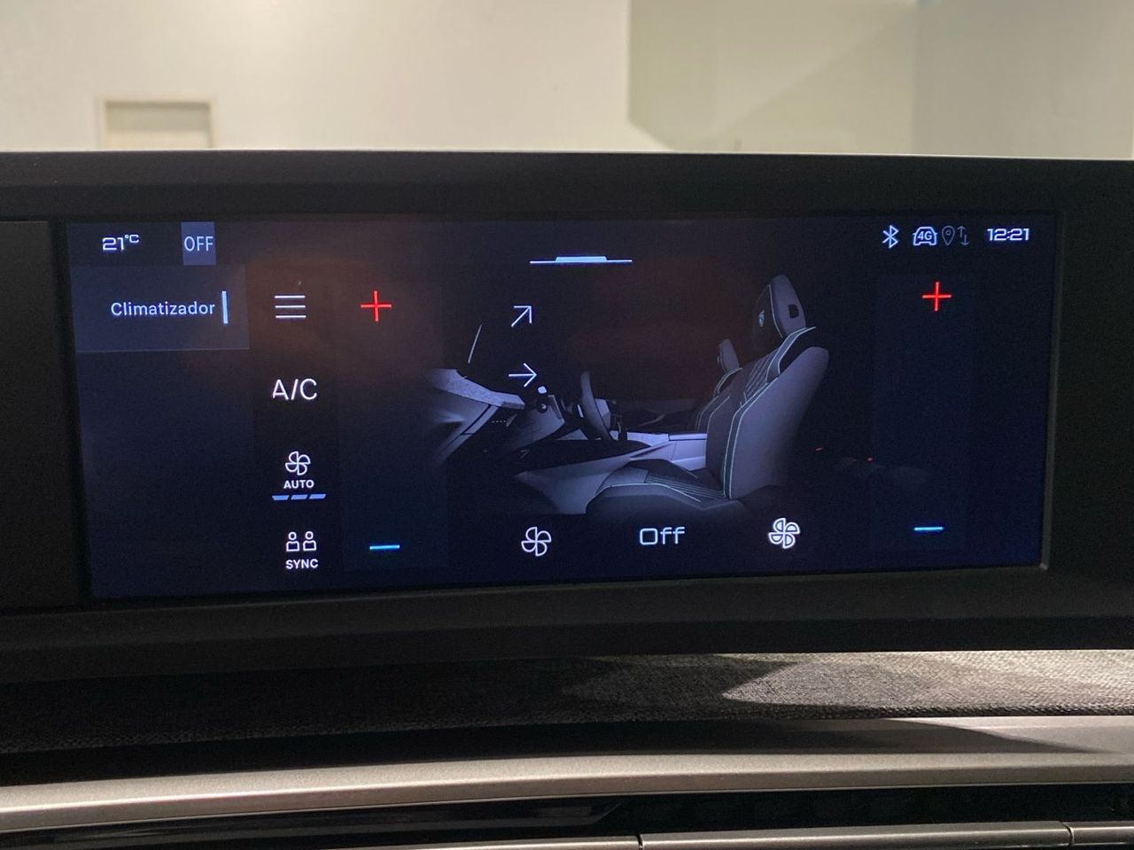 Peugeot 3008 Allure Hybrid eDCS6 100 kW (136 CV) - foto 31