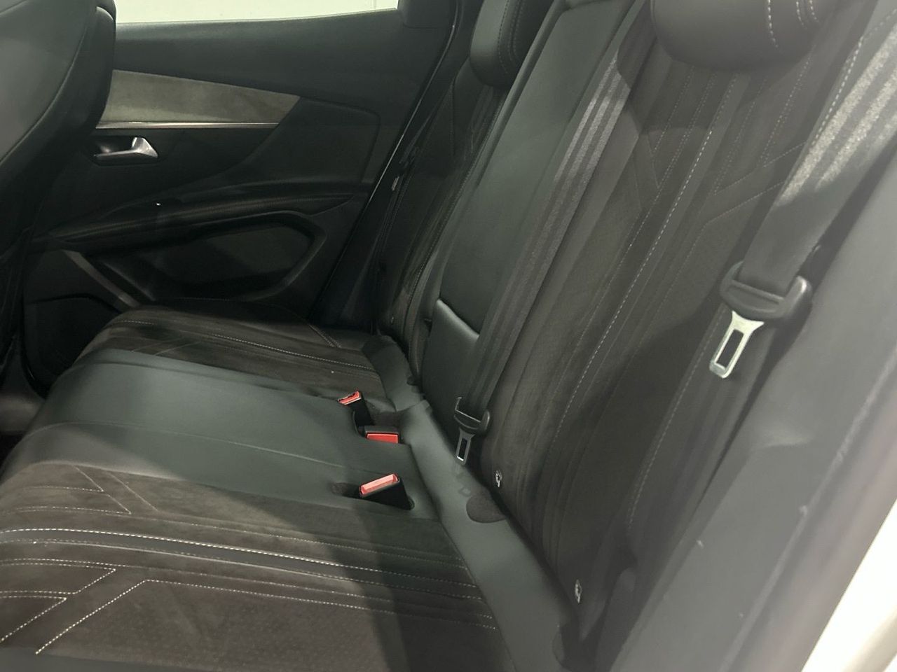 Peugeot 3008 BlueHDi 130 S&S GT 96 kW (130 CV) - foto 12