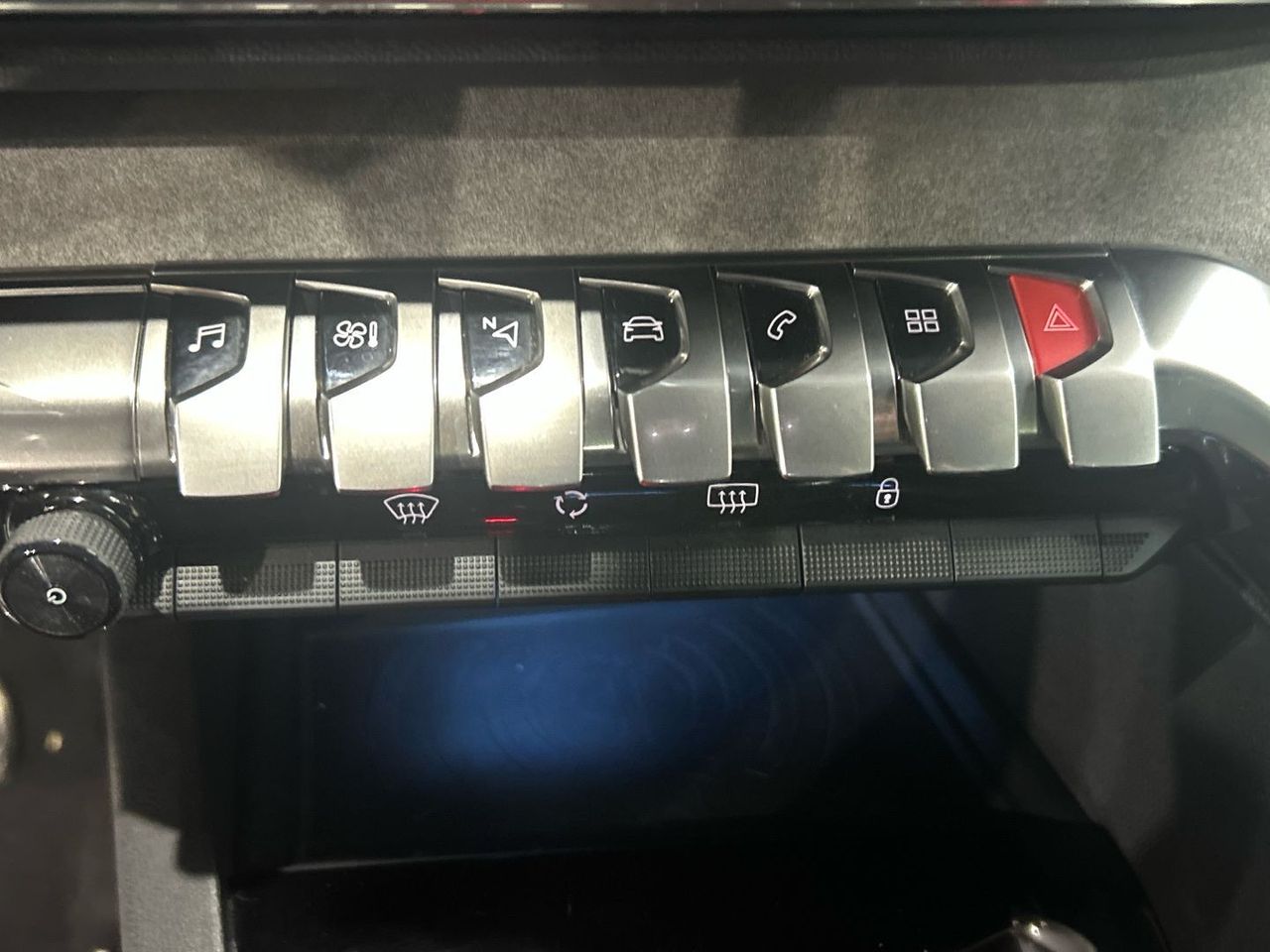 Peugeot 3008 BlueHDi 130 S&S GT 96 kW (130 CV) - foto 38