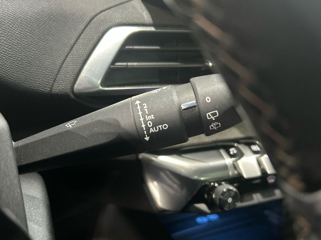 Peugeot 3008 BlueHDi 130 S&S GT 96 kW (130 CV) - foto 31