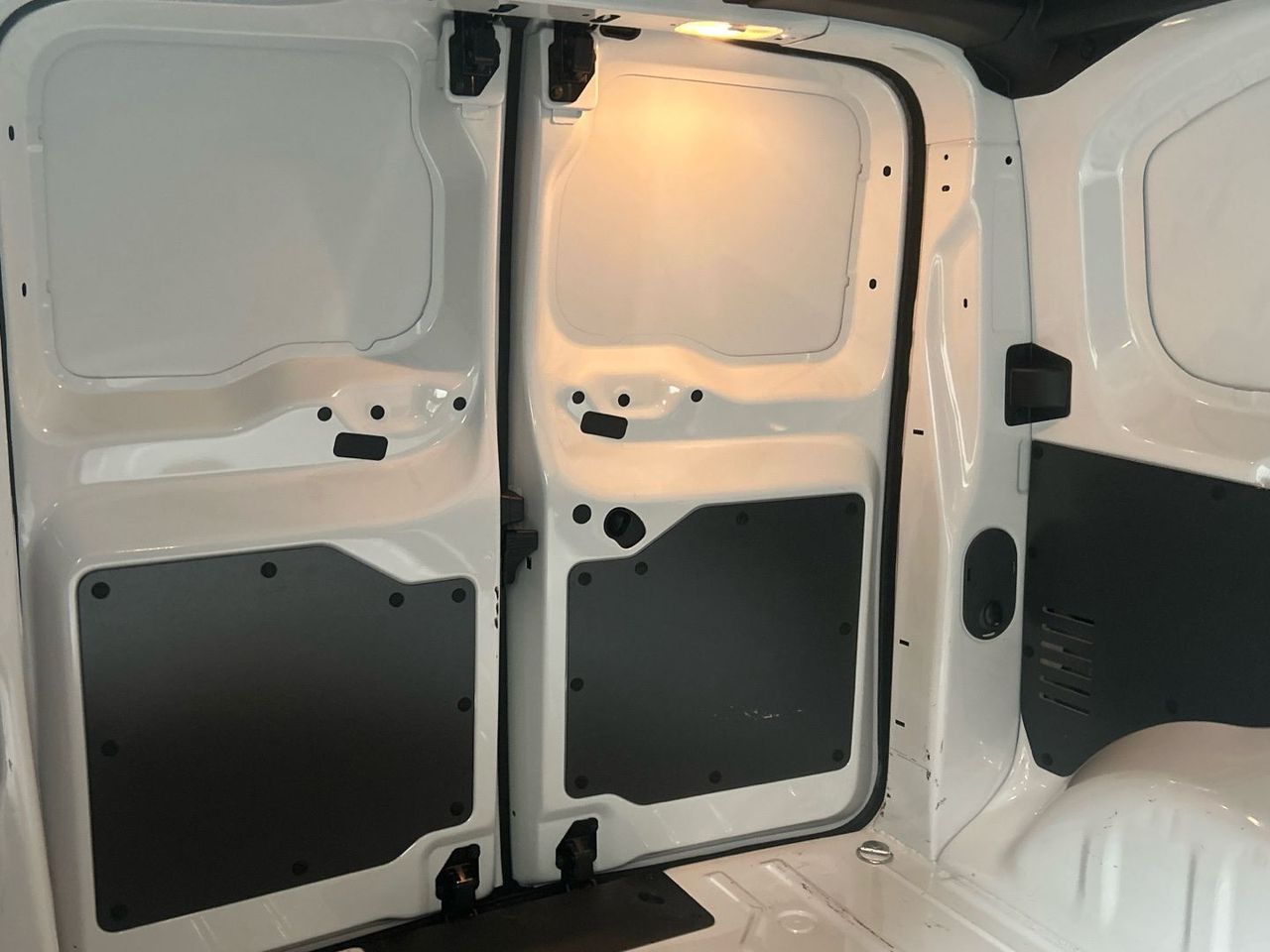 Citroën Jumpy Furgon BlueHDI 145 S&S Talla M 107 kW (145 CV) - foto 12