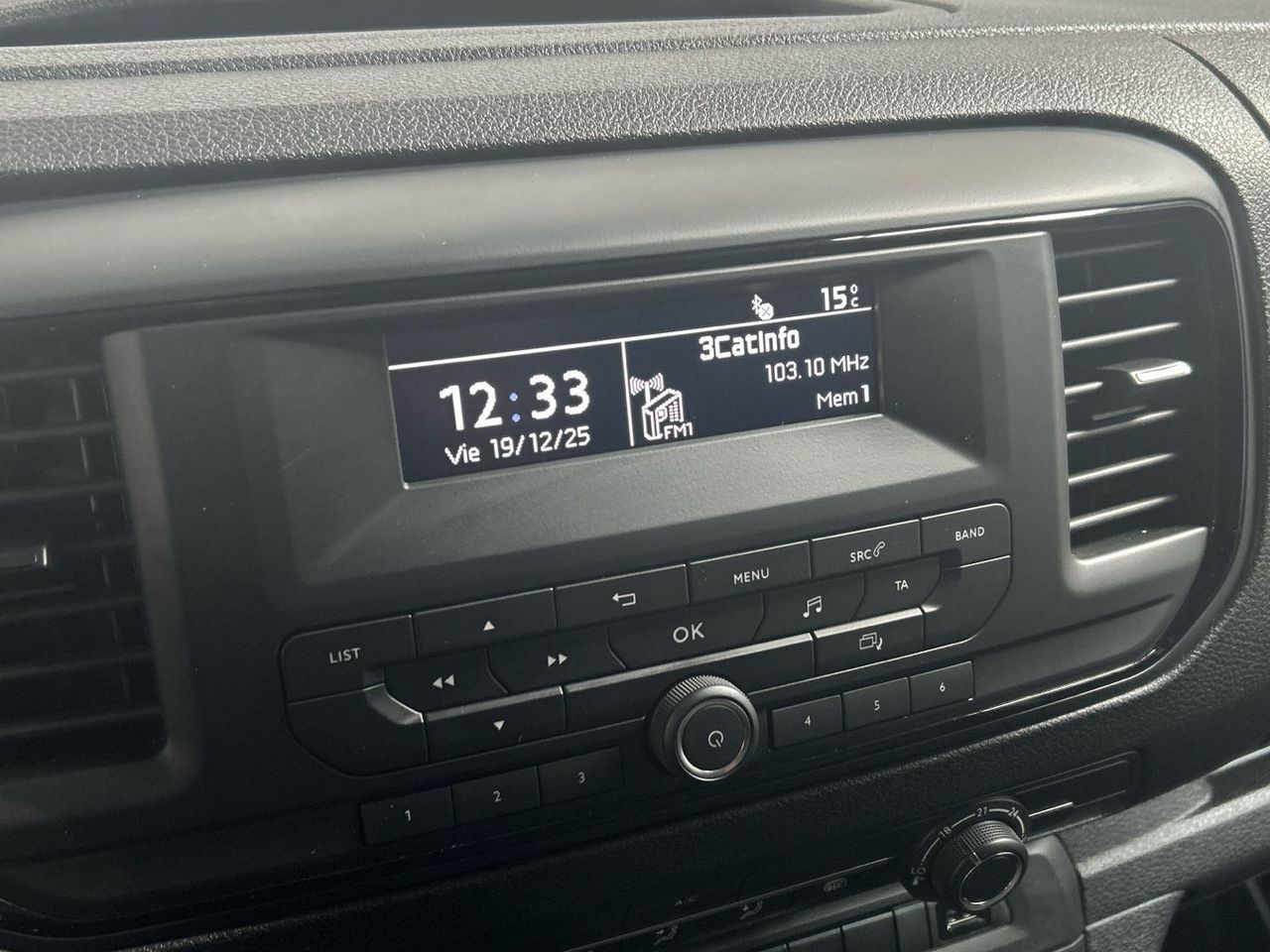 Citroën Jumpy Furgon BlueHDI 145 S&S Talla M 107 kW (145 CV) - foto 15