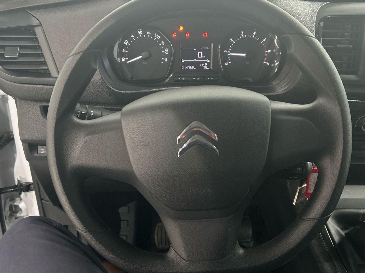 Citroën Jumpy Furgon BlueHDI 145 S&S Talla M 107 kW (145 CV) - foto 9