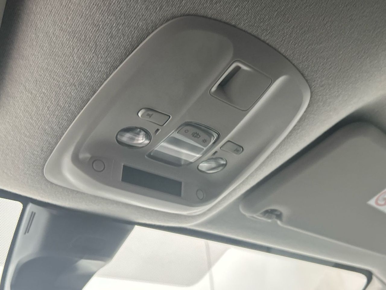 Citroën Jumpy Furgon BlueHDI 145 S&S Talla M 107 kW (145 CV) - foto 18