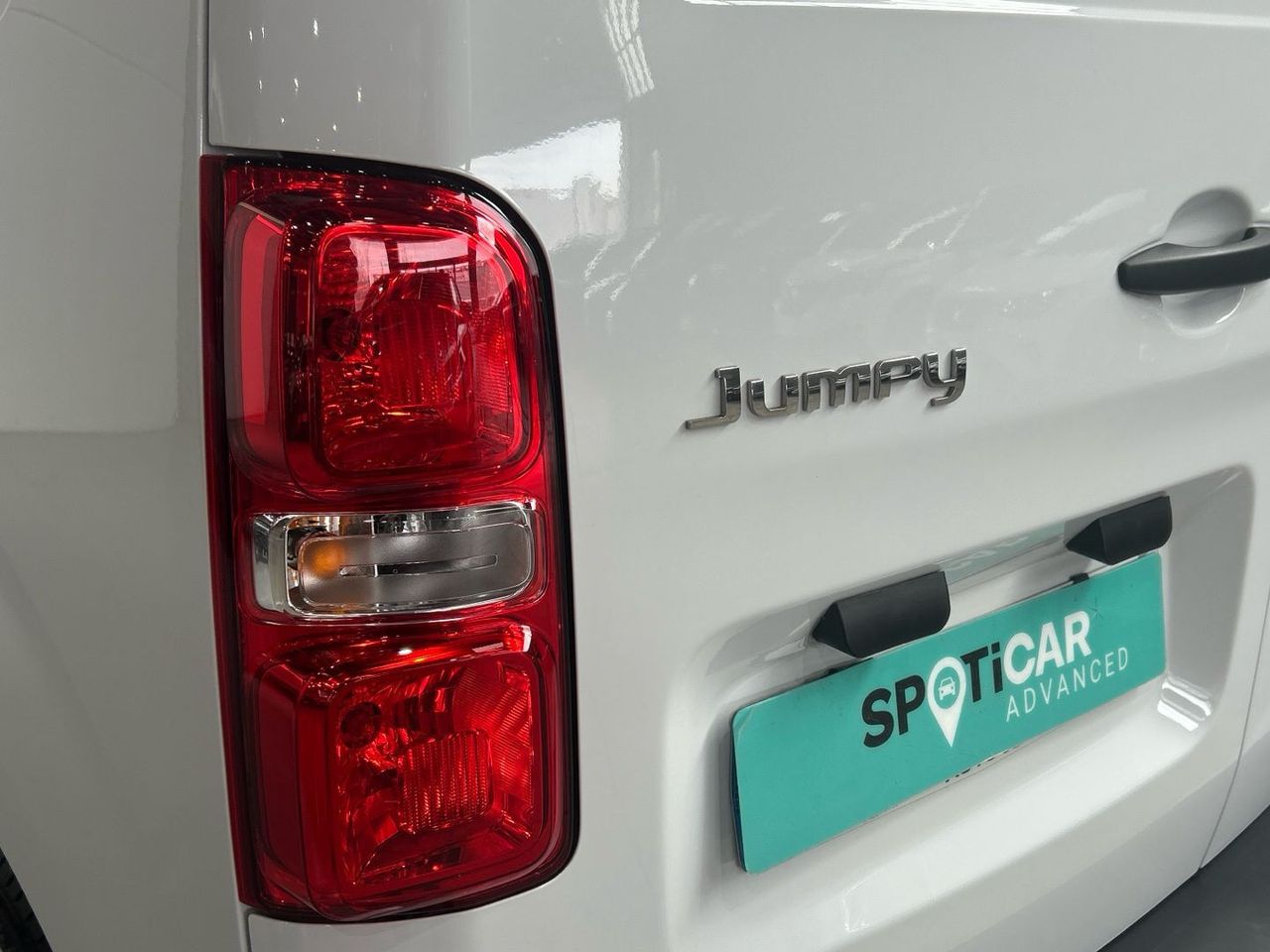 Citroën Jumpy Furgon BlueHDI 145 S&S Talla M 107 kW (145 CV) - foto 30