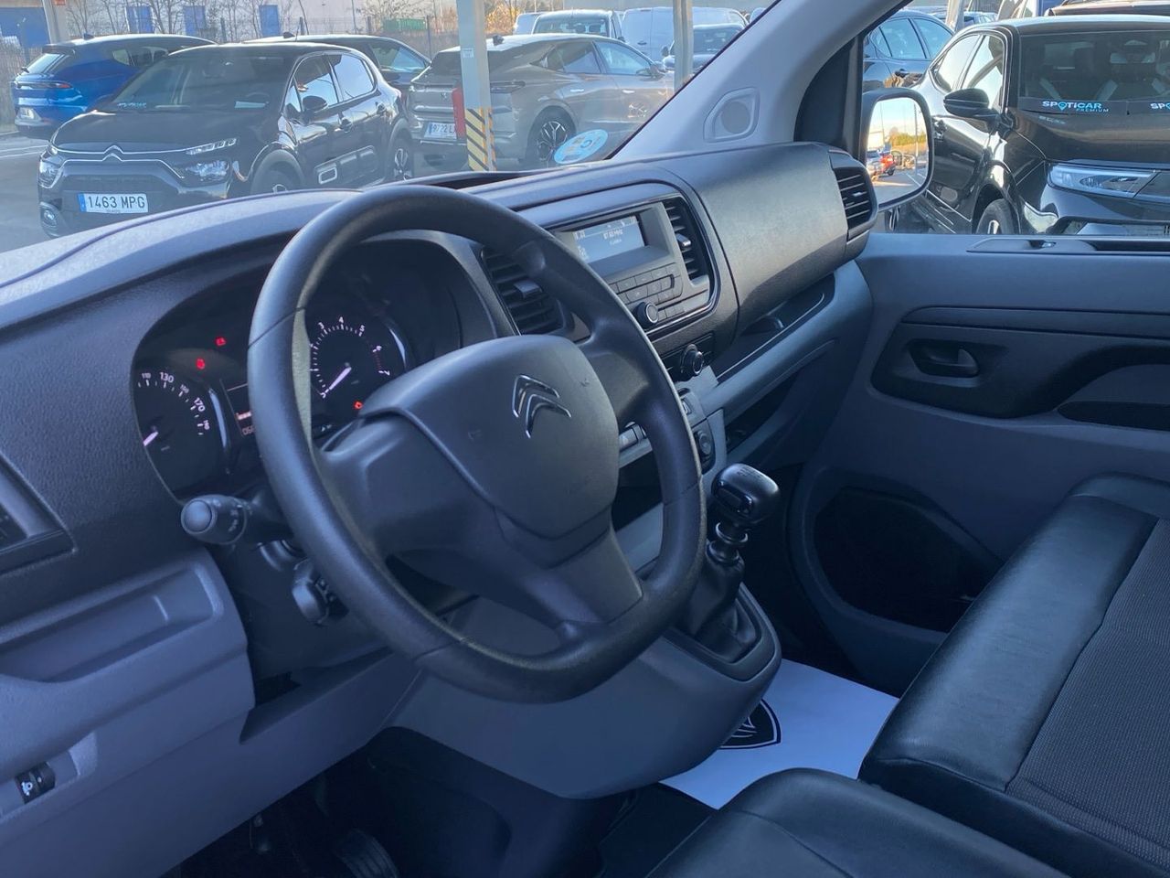 Citroën Jumpy Furgon BlueHDi 100 S&S Talla XS Control 75 kW  - foto 21