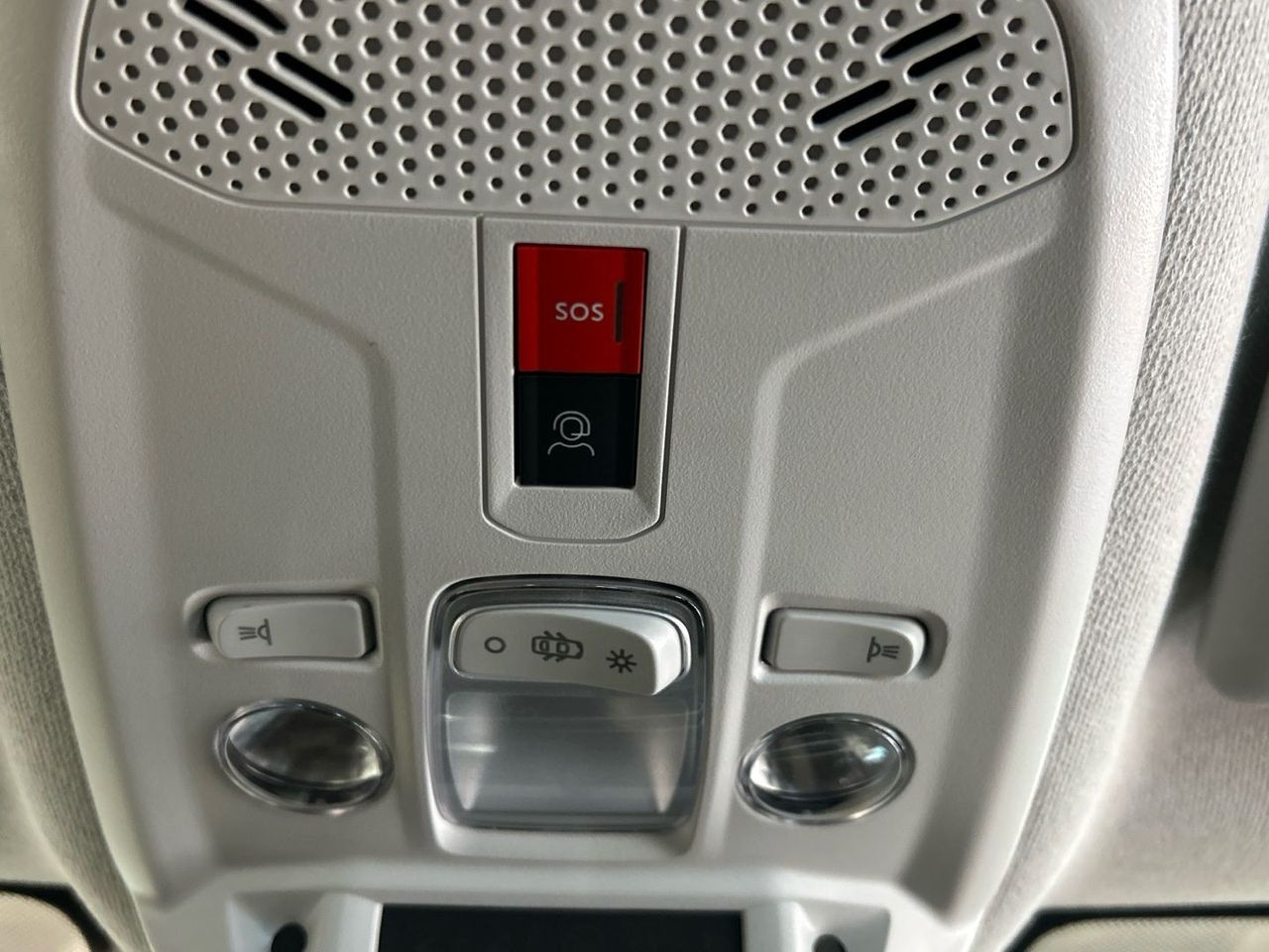 Citroën C4 Hybrid 145 Plus e-DCS6 107 kW (145 CV) - foto 18