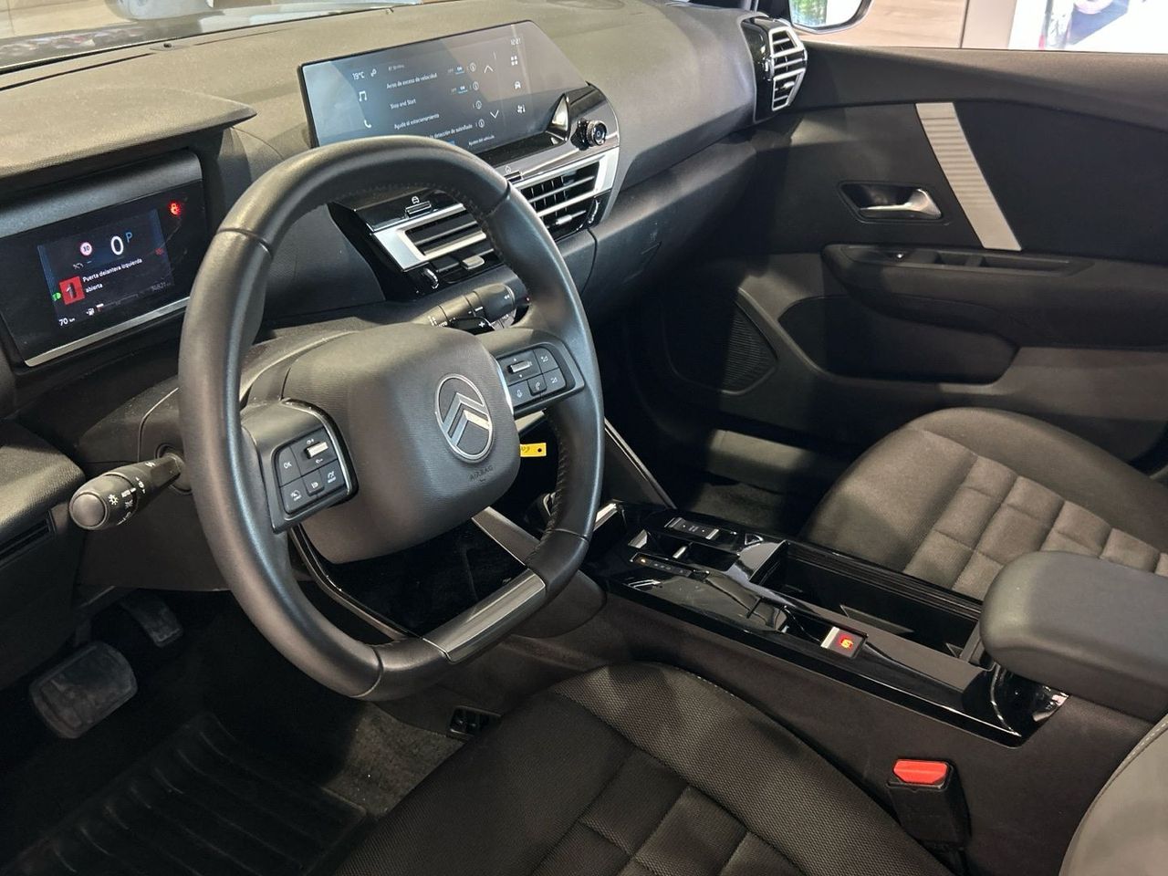 Citroën C4 Hybrid 145 Plus e-DCS6 107 kW (145 CV) - foto 21