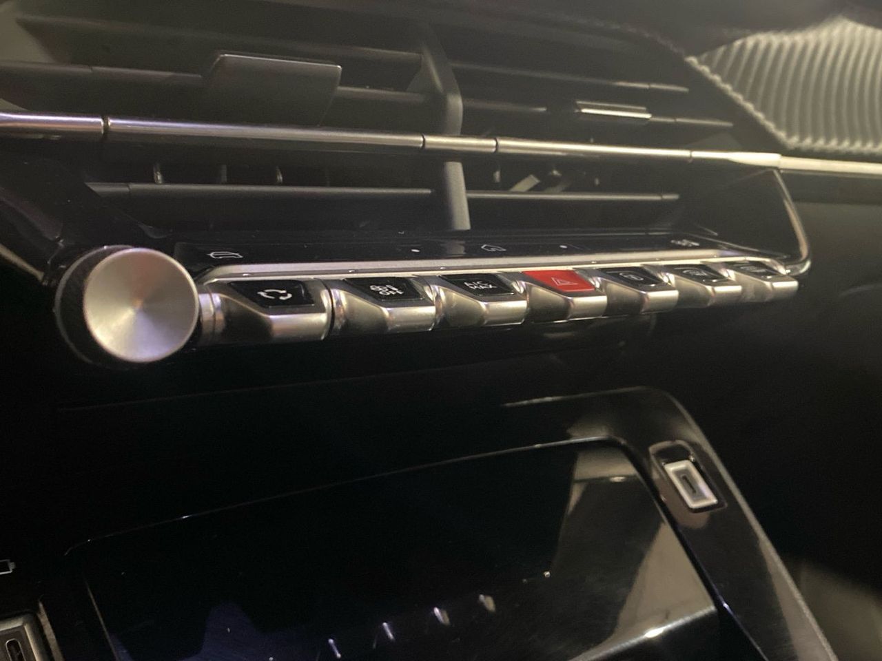 Peugeot 2008 PureTech 100 S&S Allure 75 kW (100 CV) - foto 25