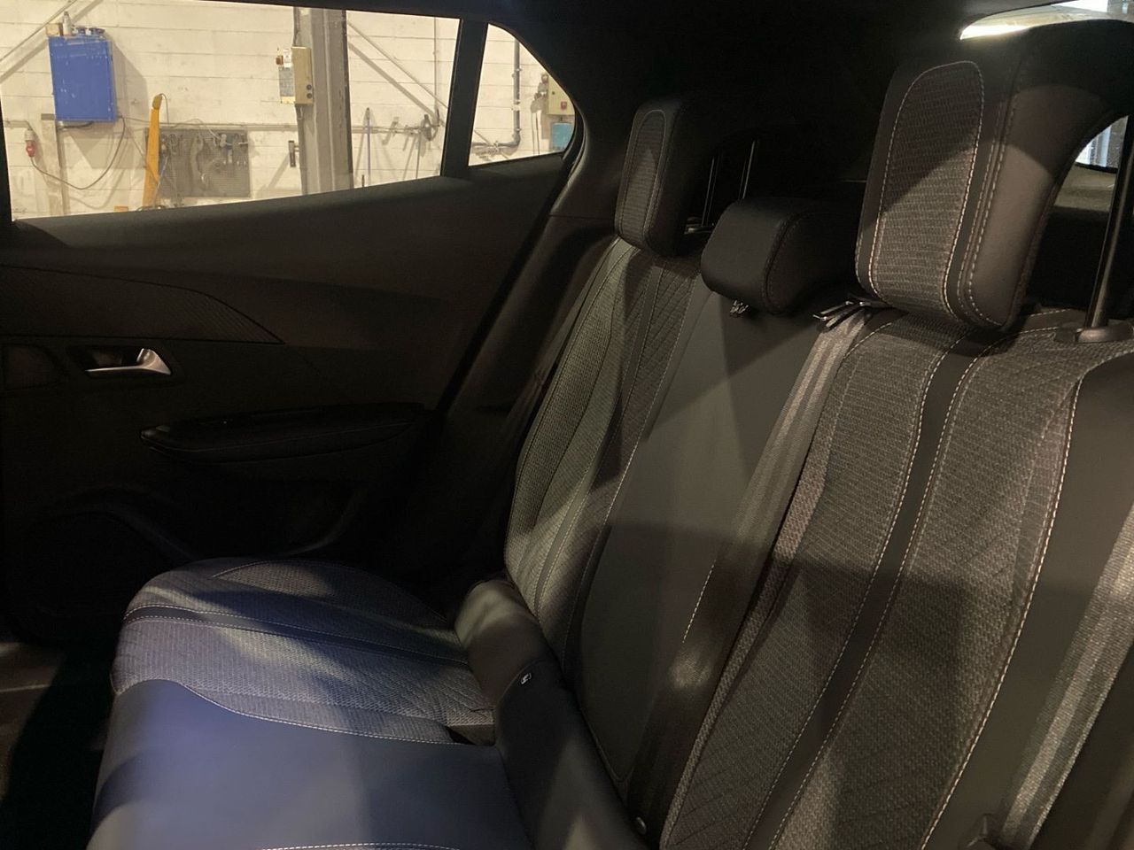 Peugeot 2008 PureTech 100 S&S Allure 75 kW (100 CV) - foto 12