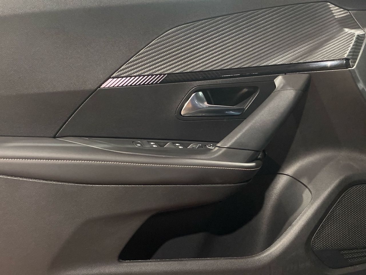 Peugeot 2008 PureTech 100 S&S Allure 75 kW (100 CV) - foto 19