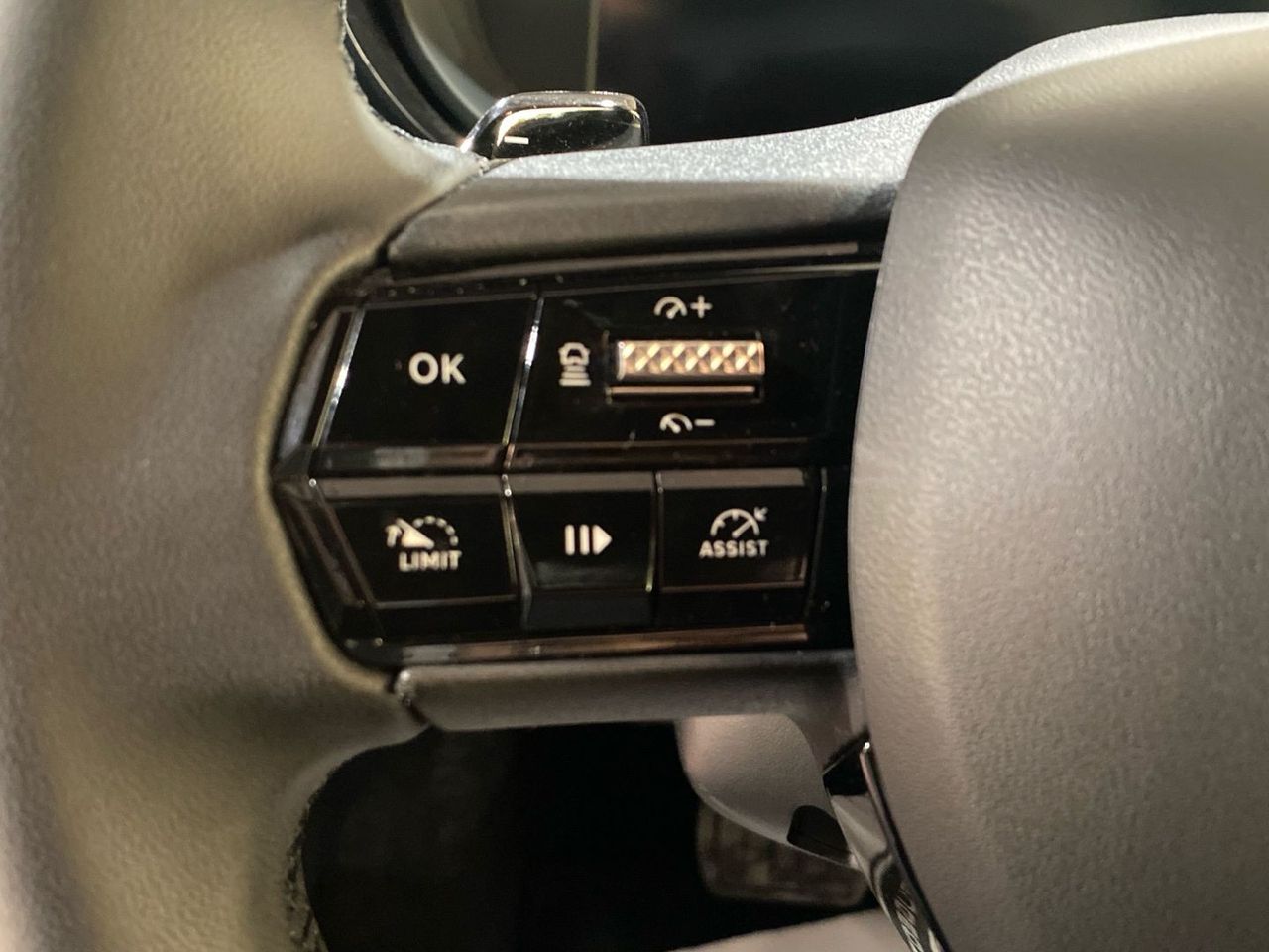 Alfa Romeo Junior 1.2 Ibrida 100 kW (136 CV) - foto 20