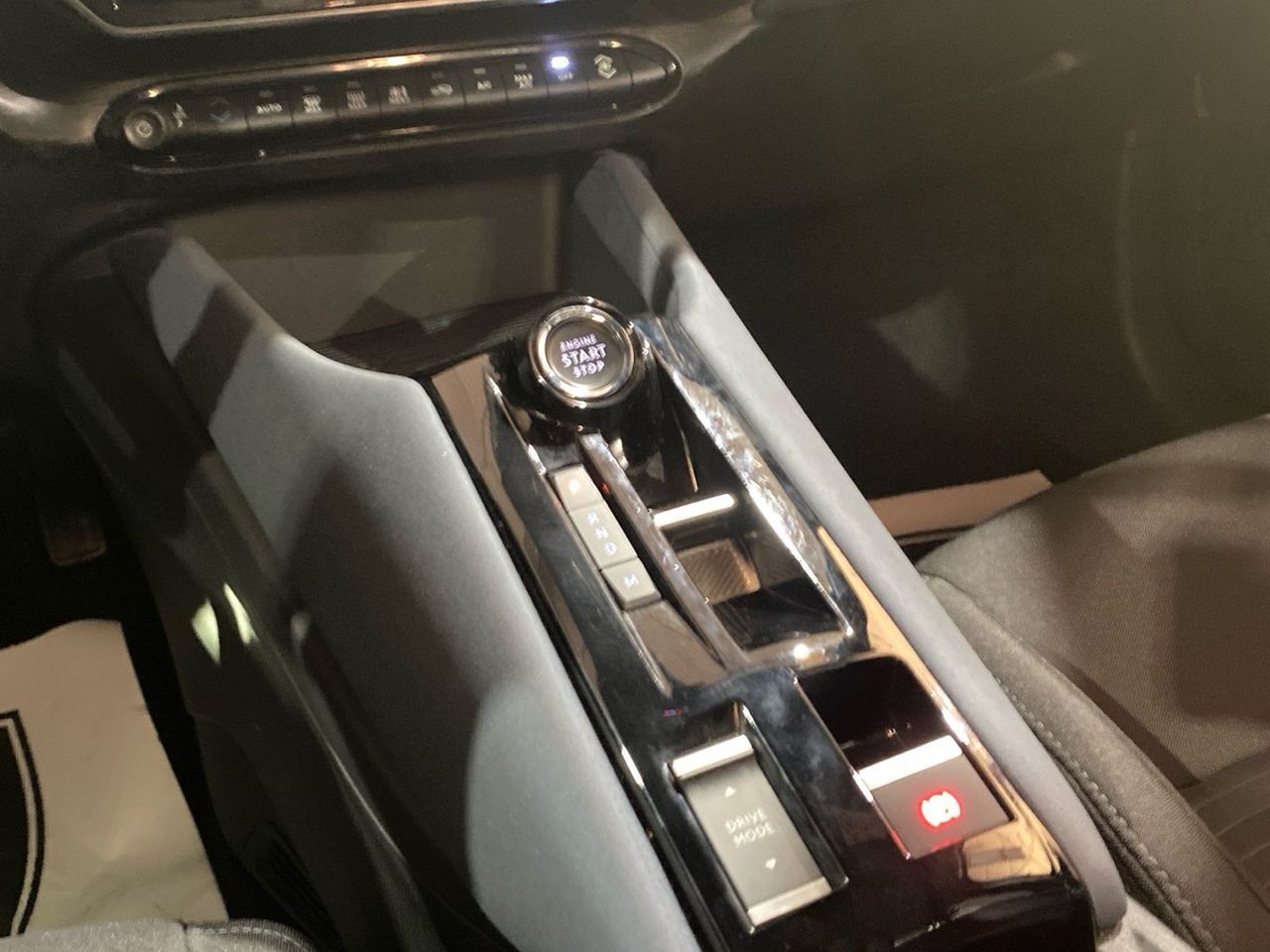 Alfa Romeo Junior 1.2 Ibrida 100 kW (136 CV) - foto 14