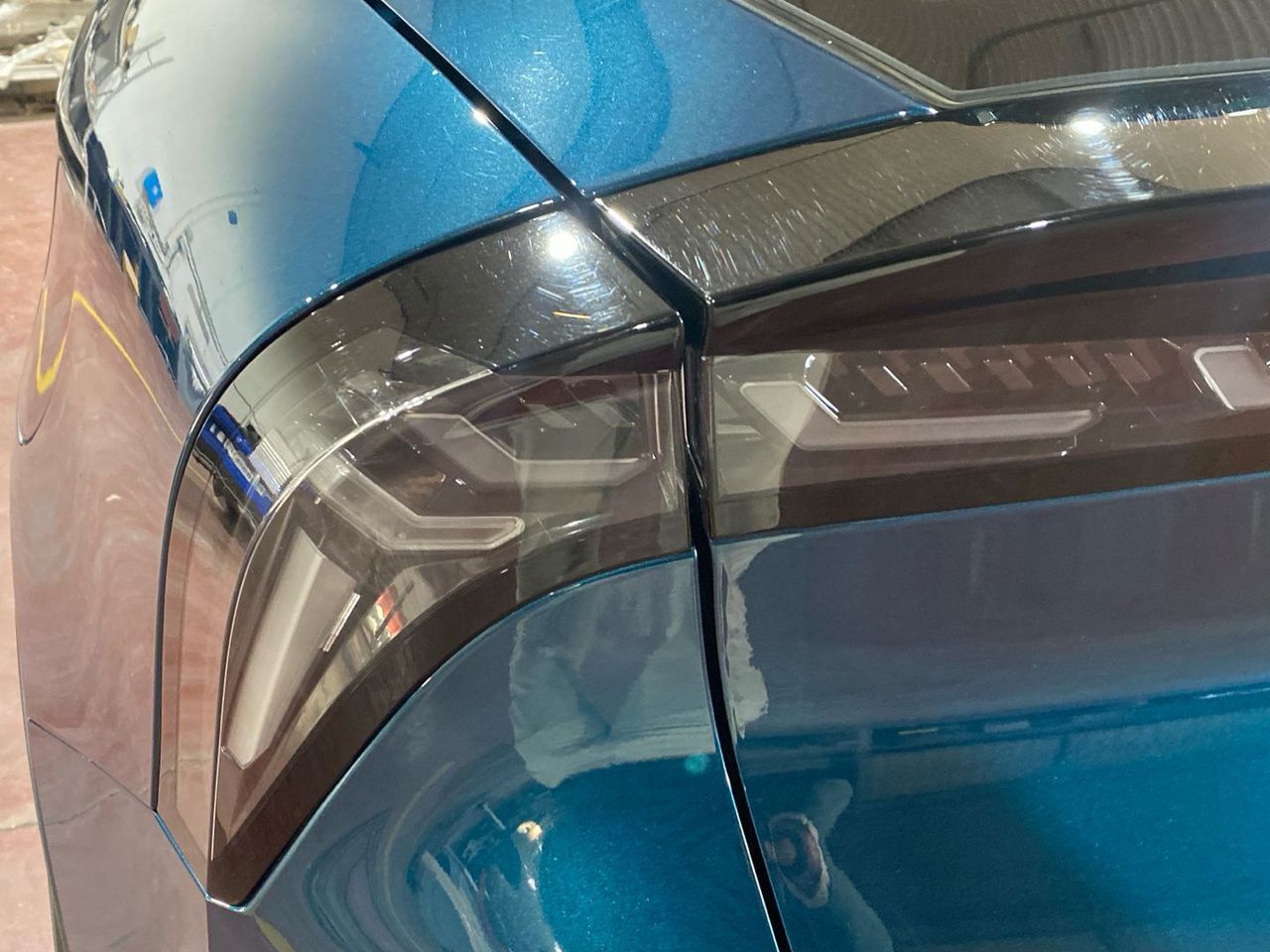 Alfa Romeo Junior 1.2 Ibrida 100 kW (136 CV) - foto 17