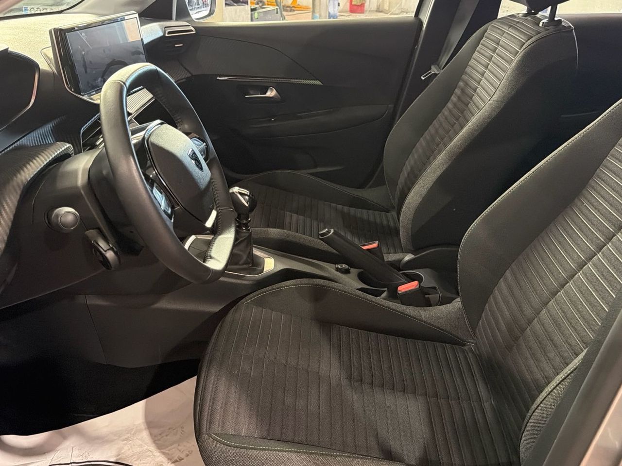 Peugeot 208 PureTech 100 Active 75 kW (100 CV) - foto 11