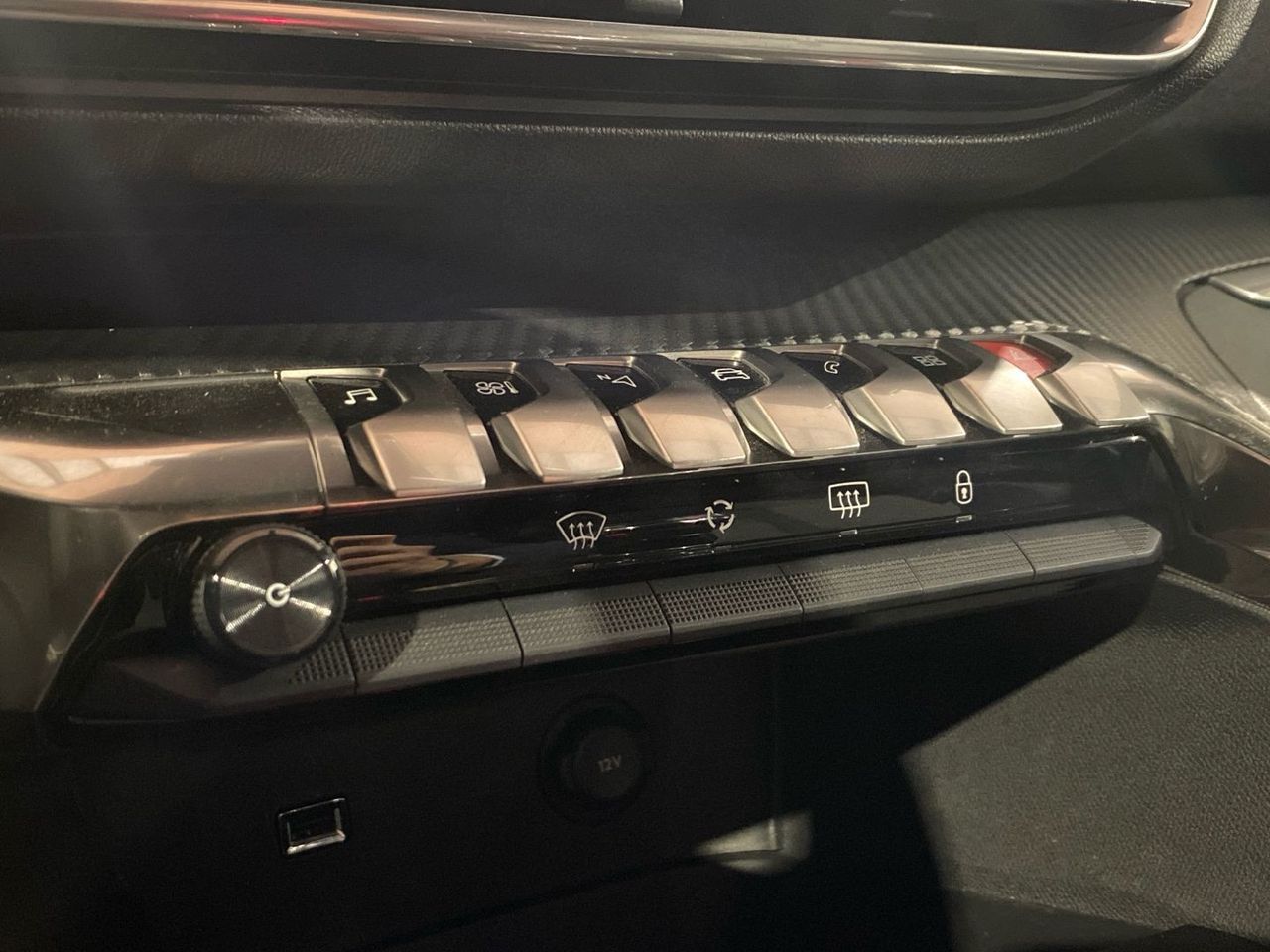 Peugeot 3008 PureTech 130 S&S Allure Pack 96 kW (130 CV) - foto 24