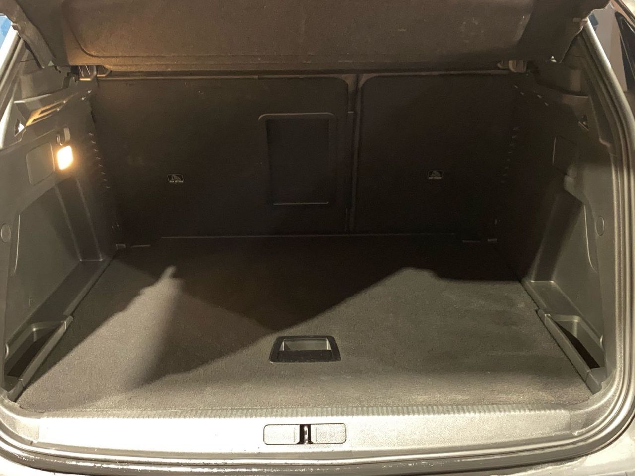 Peugeot 3008 PureTech 130 S&S Allure Pack 96 kW (130 CV) - foto 6