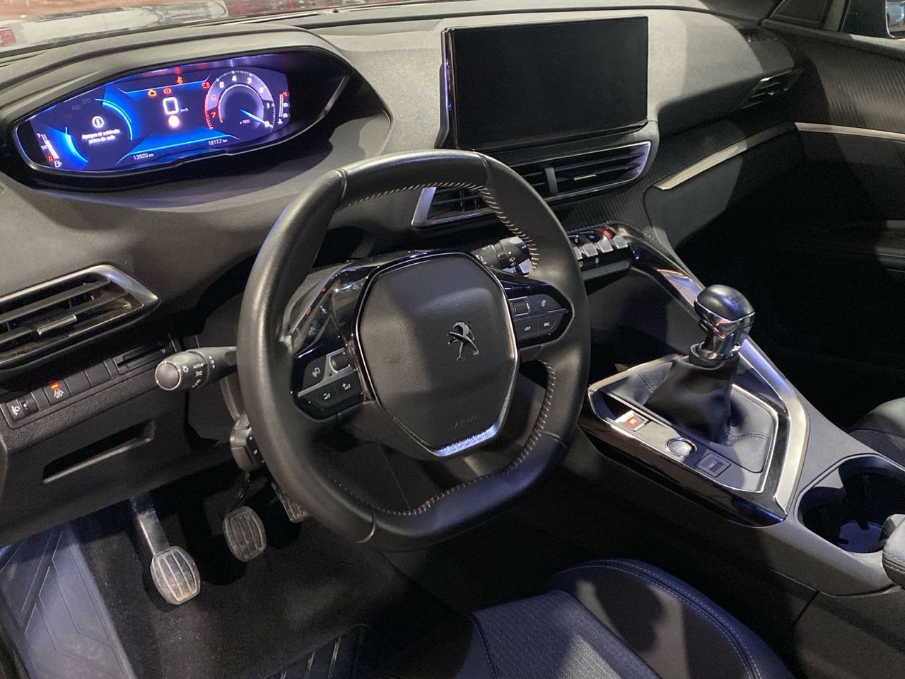 Peugeot 3008 PureTech 130 S&S Allure Pack 96 kW (130 CV) - foto 21