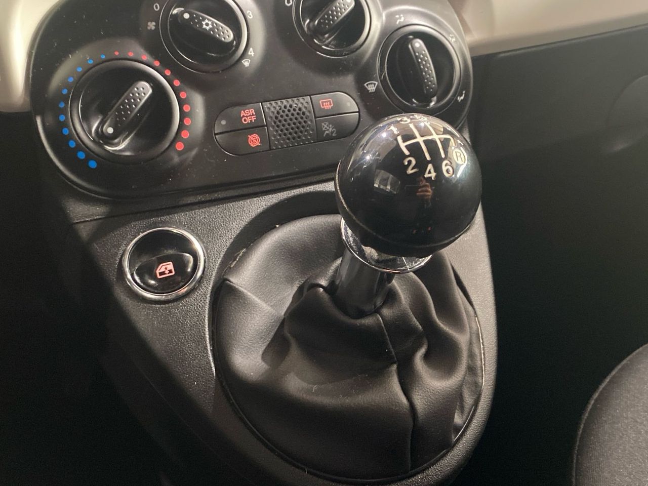 Fiat 500 1.0 Hybrid Monotrim 51 kW (70 CV) - foto 14