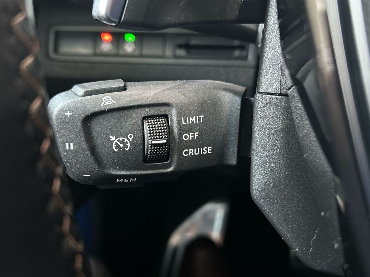 Peugeot 3008 PureTech 130 S&S GT EAT8 96 kW (130 CV) - foto 41