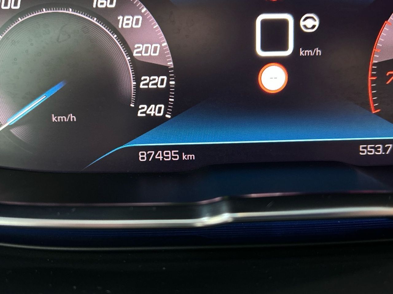 Peugeot 3008 PureTech 130 S&S GT EAT8 96 kW (130 CV) - foto 10