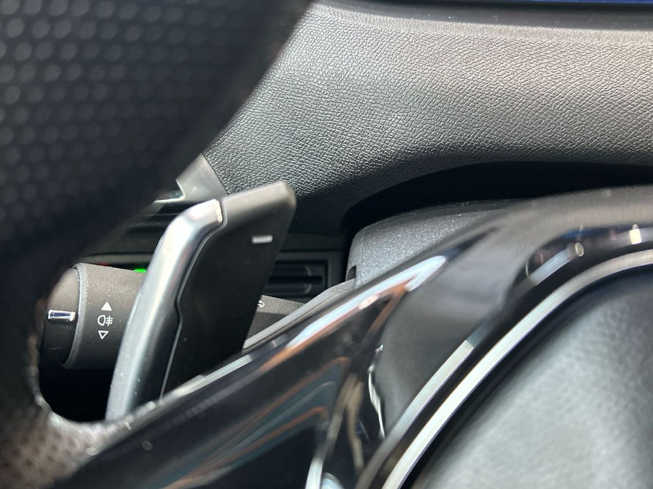 Peugeot 3008 PureTech 130 S&S GT EAT8 96 kW (130 CV) - foto 39