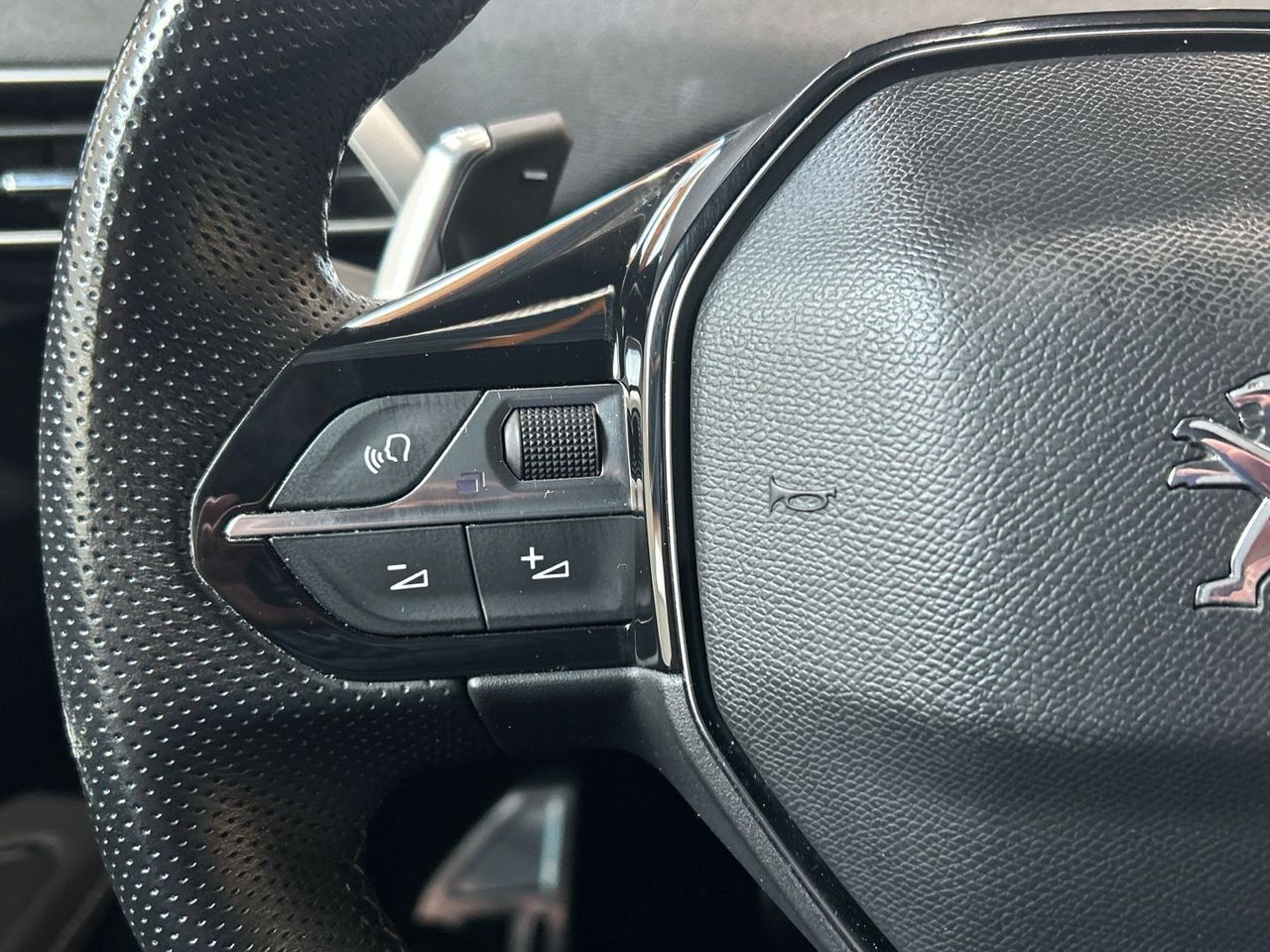 Peugeot 3008 PureTech 130 S&S GT EAT8 96 kW (130 CV) - foto 20