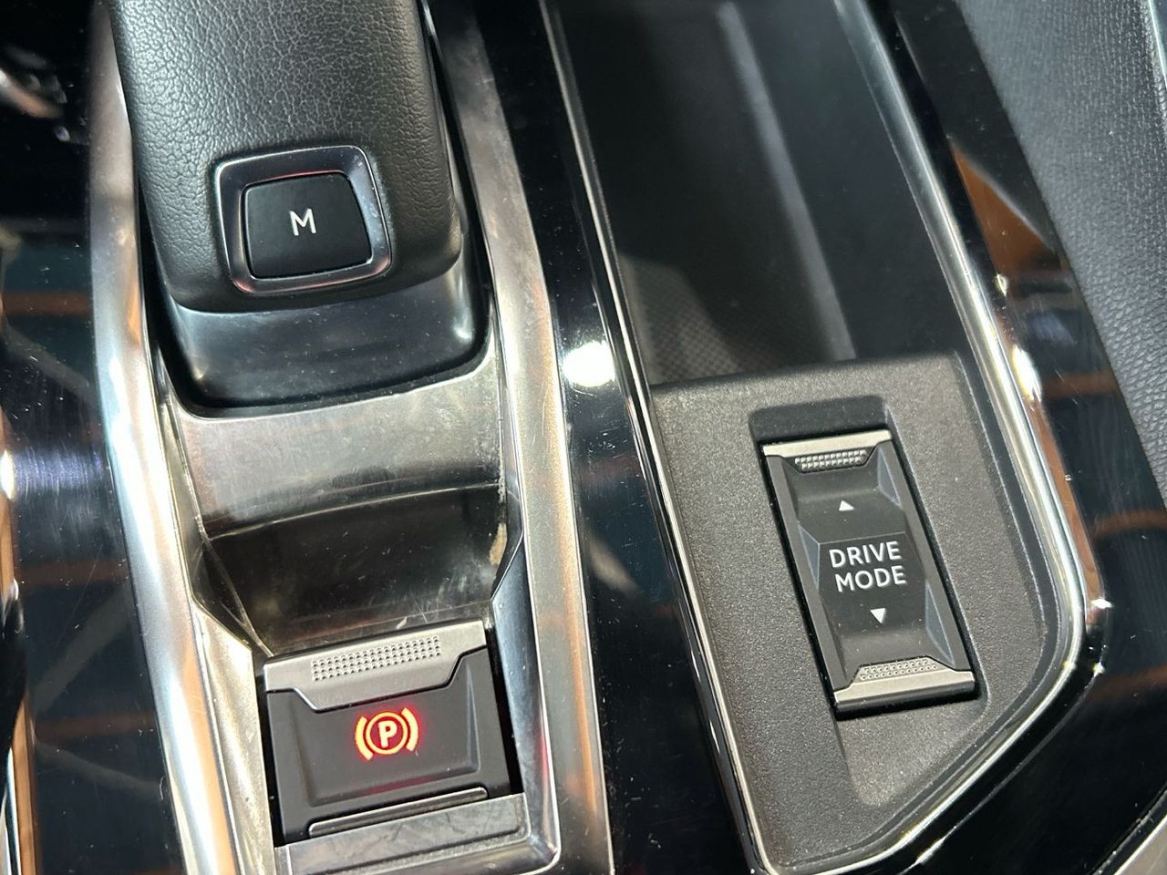 Peugeot 3008 PureTech 130 S&S GT EAT8 96 kW (130 CV) - foto 46