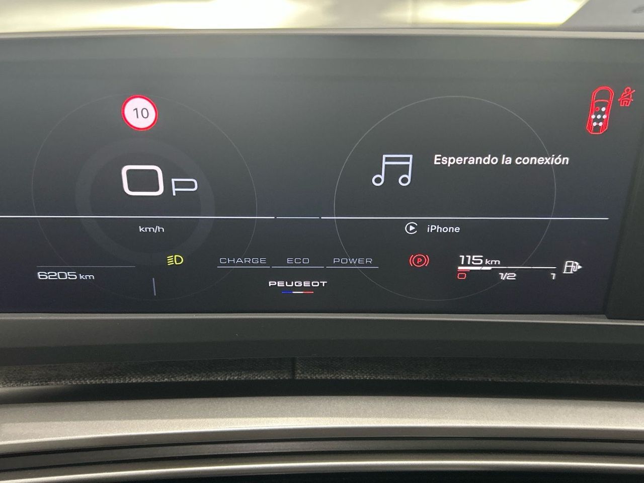 Peugeot 5008 Hybrid 1.2 Allure eDCS6 107 kW (145 CV) - foto 53