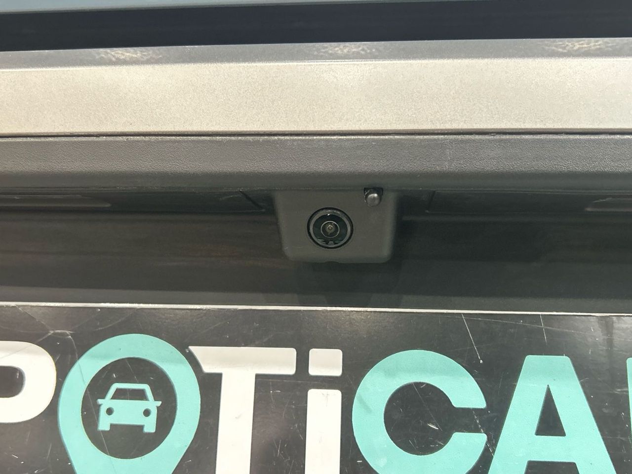 Peugeot 5008 Hybrid 1.2 Allure eDCS6 107 kW (145 CV) - foto 30