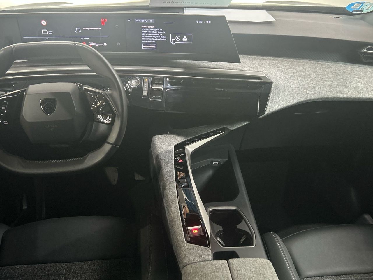 Peugeot 5008 Hybrid 1.2 Allure eDCS6 107 kW (145 CV) - foto 8