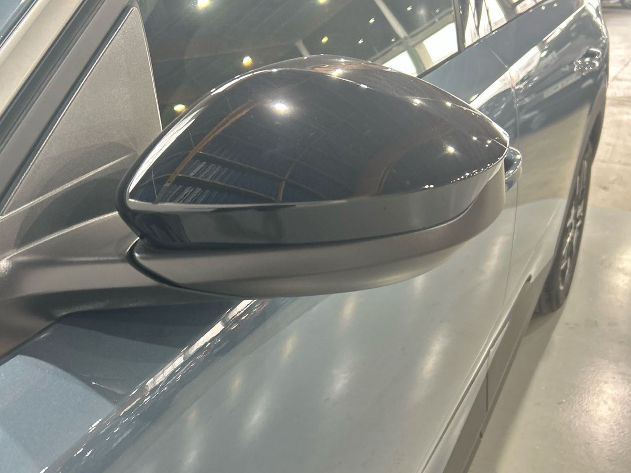 Peugeot 5008 Hybrid 1.2 Allure eDCS6 107 kW (145 CV) - foto 35