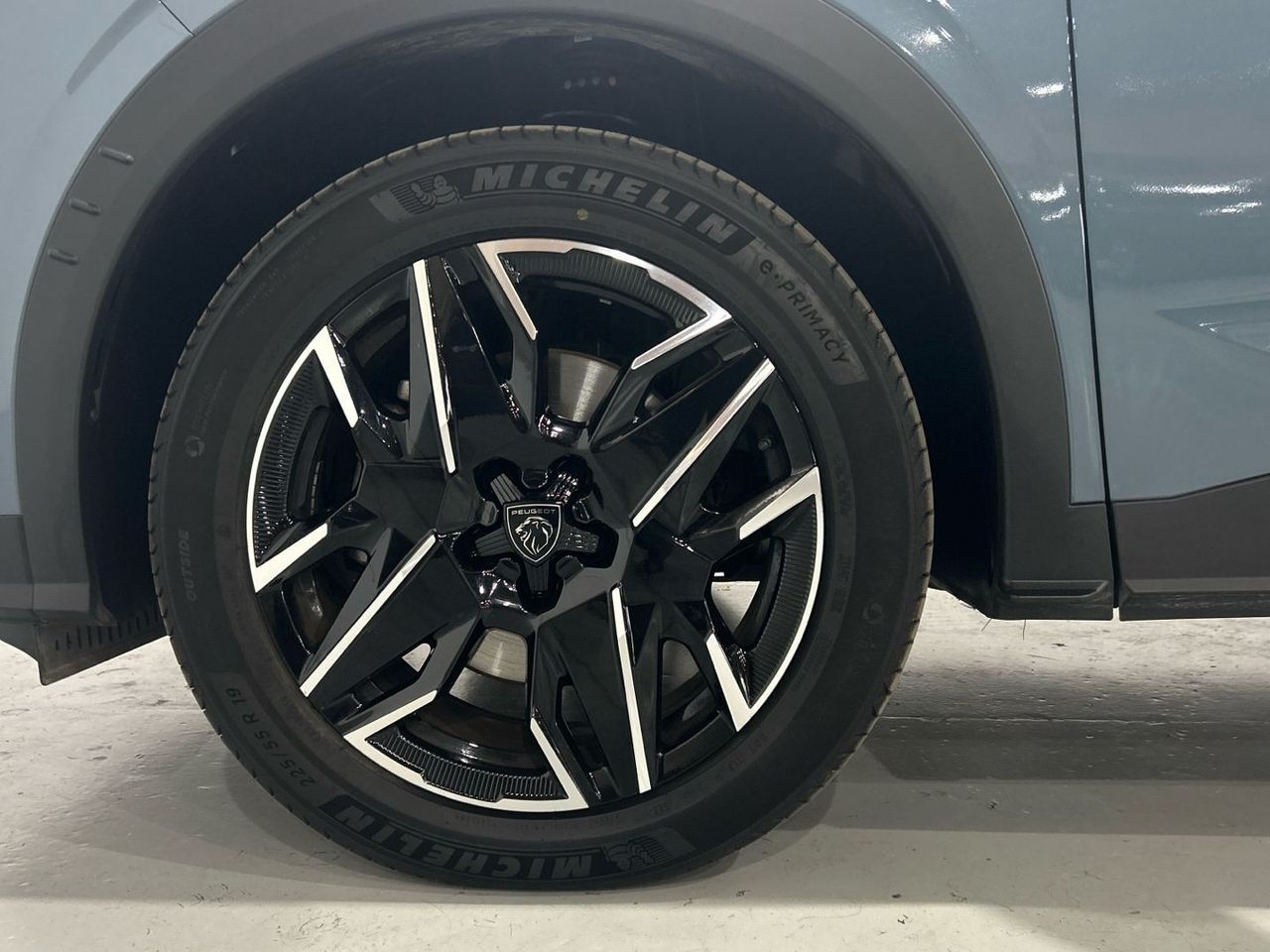 Peugeot 5008 Hybrid 1.2 Allure eDCS6 107 kW (145 CV) - foto 13