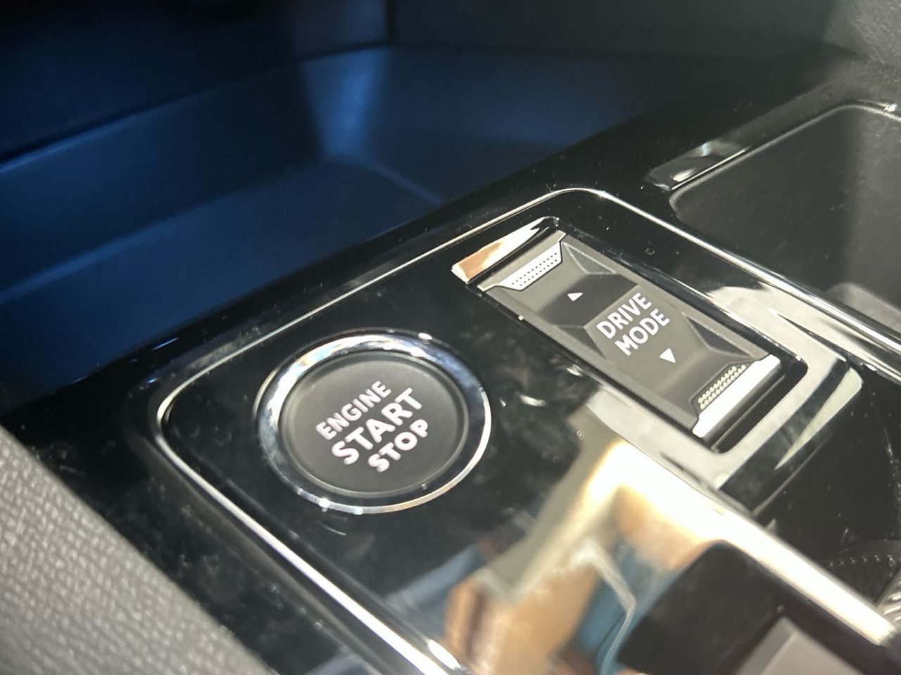 Peugeot 3008 BlueHDi 130 S&S GT EAT8 96 kW (130 CV) - foto 29