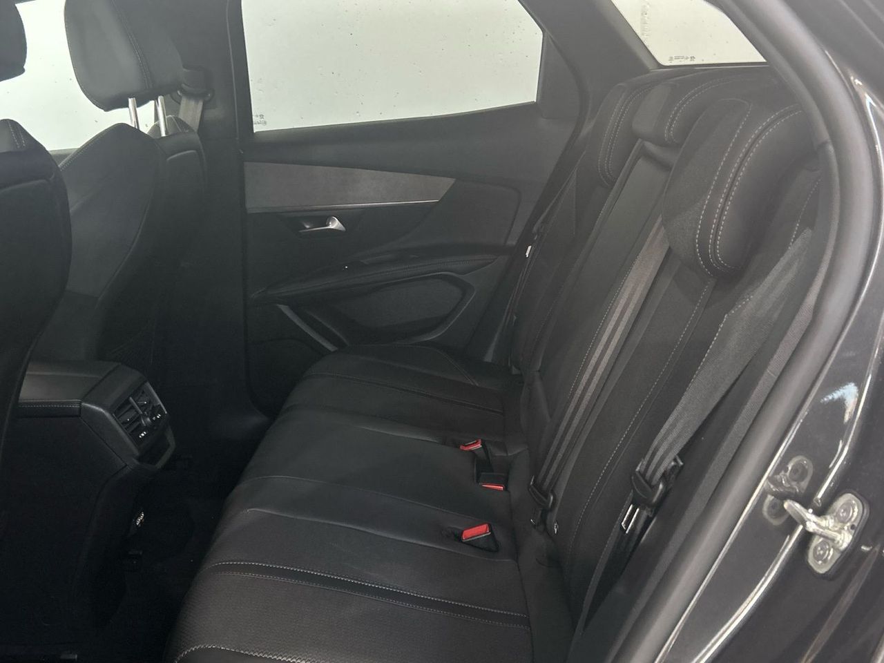 Peugeot 3008 BlueHDi 130 S&S GT EAT8 96 kW (130 CV) - foto 12