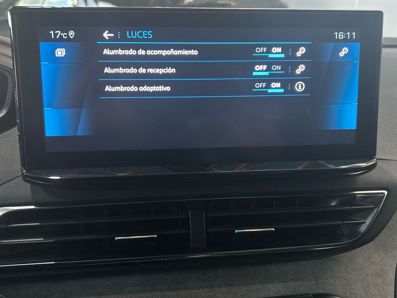 Peugeot 3008 BlueHDi 130 S&S GT EAT8 96 kW (130 CV) - foto 39