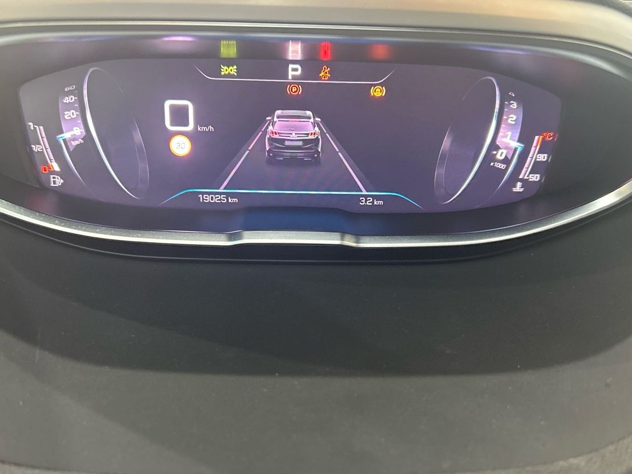 Peugeot 3008 BlueHDi 130 S&S GT EAT8 96 kW (130 CV) - foto 34