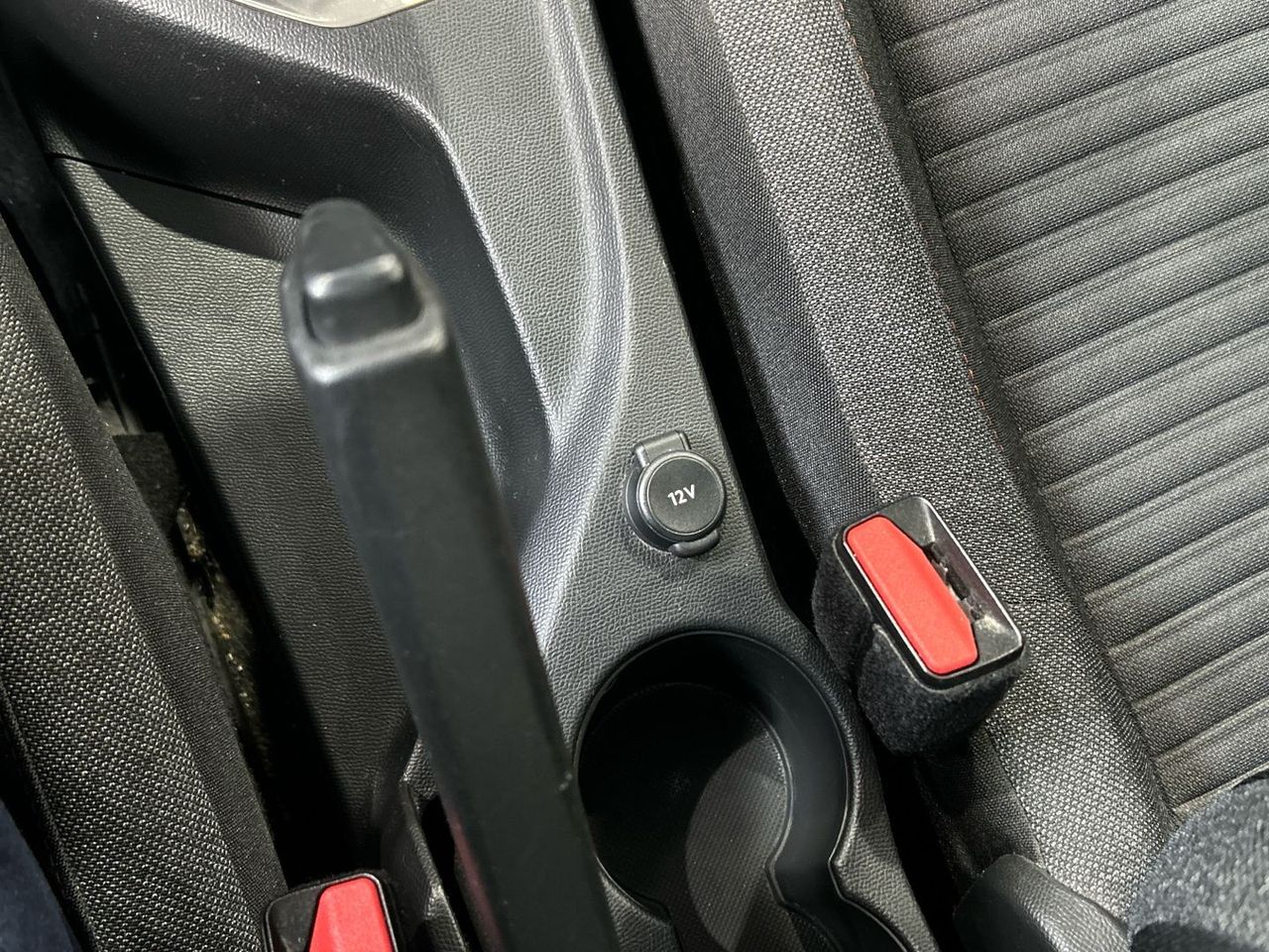 Peugeot 2008 Puretech 100 S&S Active Pack 75 kW (100 CV) - foto 33