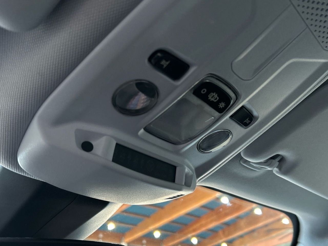 Peugeot 2008 Puretech 100 S&S Active Pack 75 kW (100 CV) - foto 18