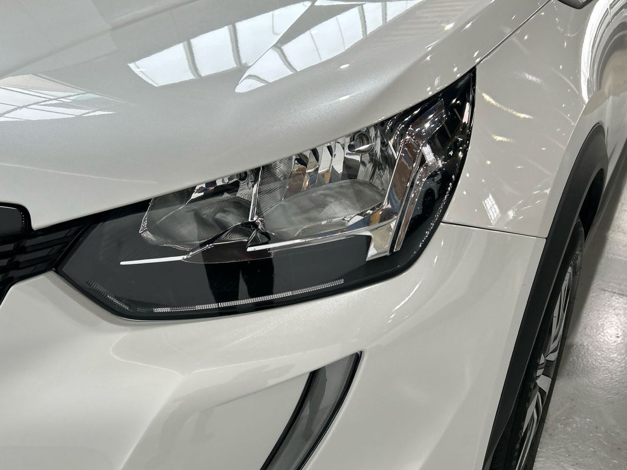 Peugeot 2008 Puretech 100 S&S Active Pack 75 kW (100 CV) - foto 16