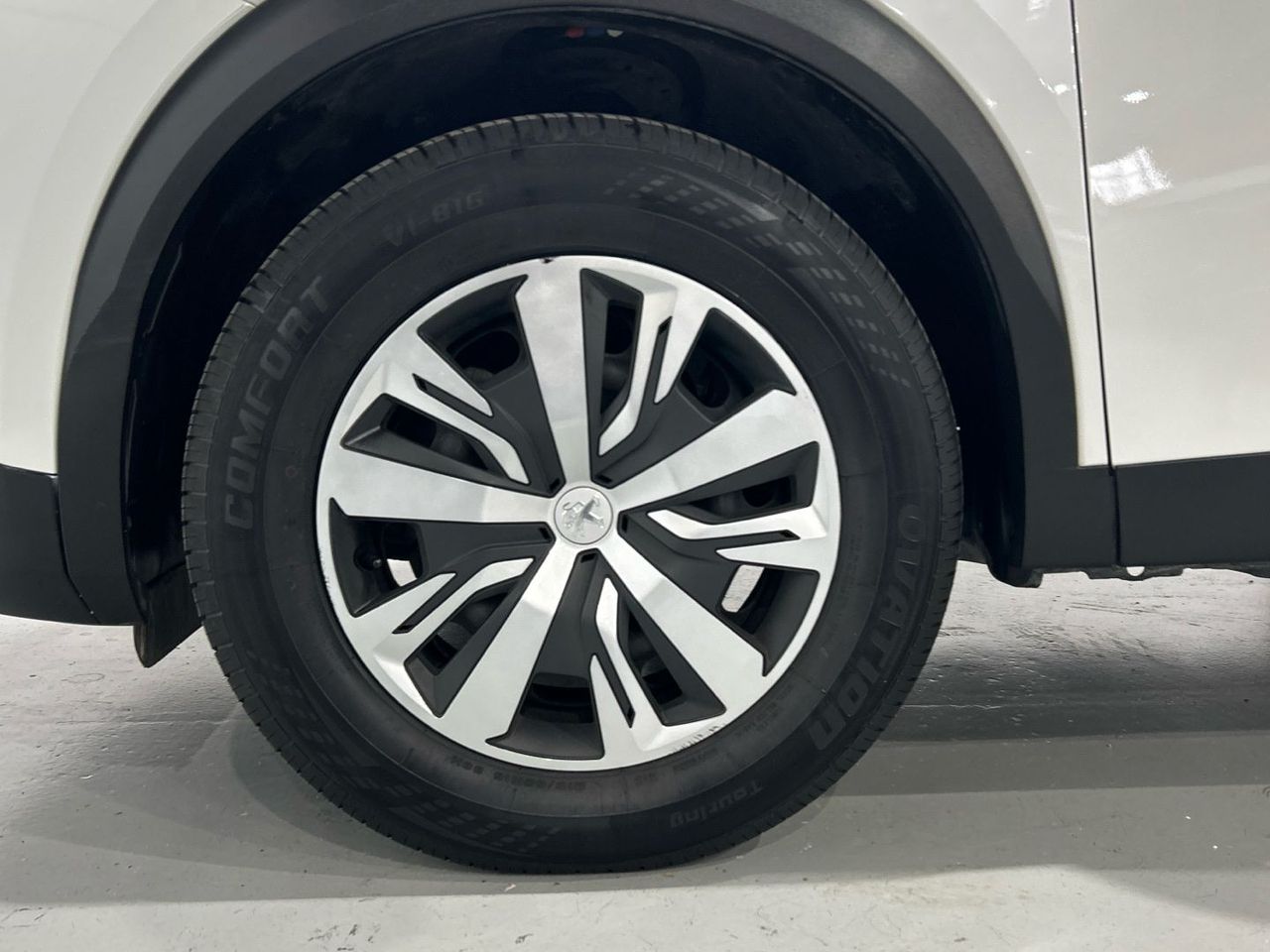 Peugeot 2008 Puretech 100 S&S Active Pack 75 kW (100 CV) - foto 13