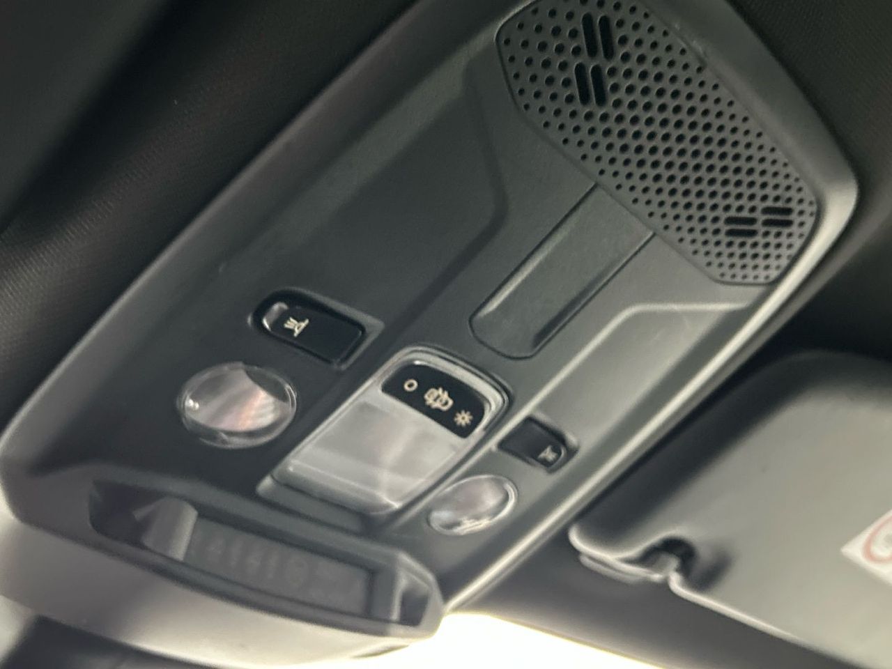 Peugeot 2008 Puretech 100 S&S Active Pack 75 kW (100 CV) - foto 18