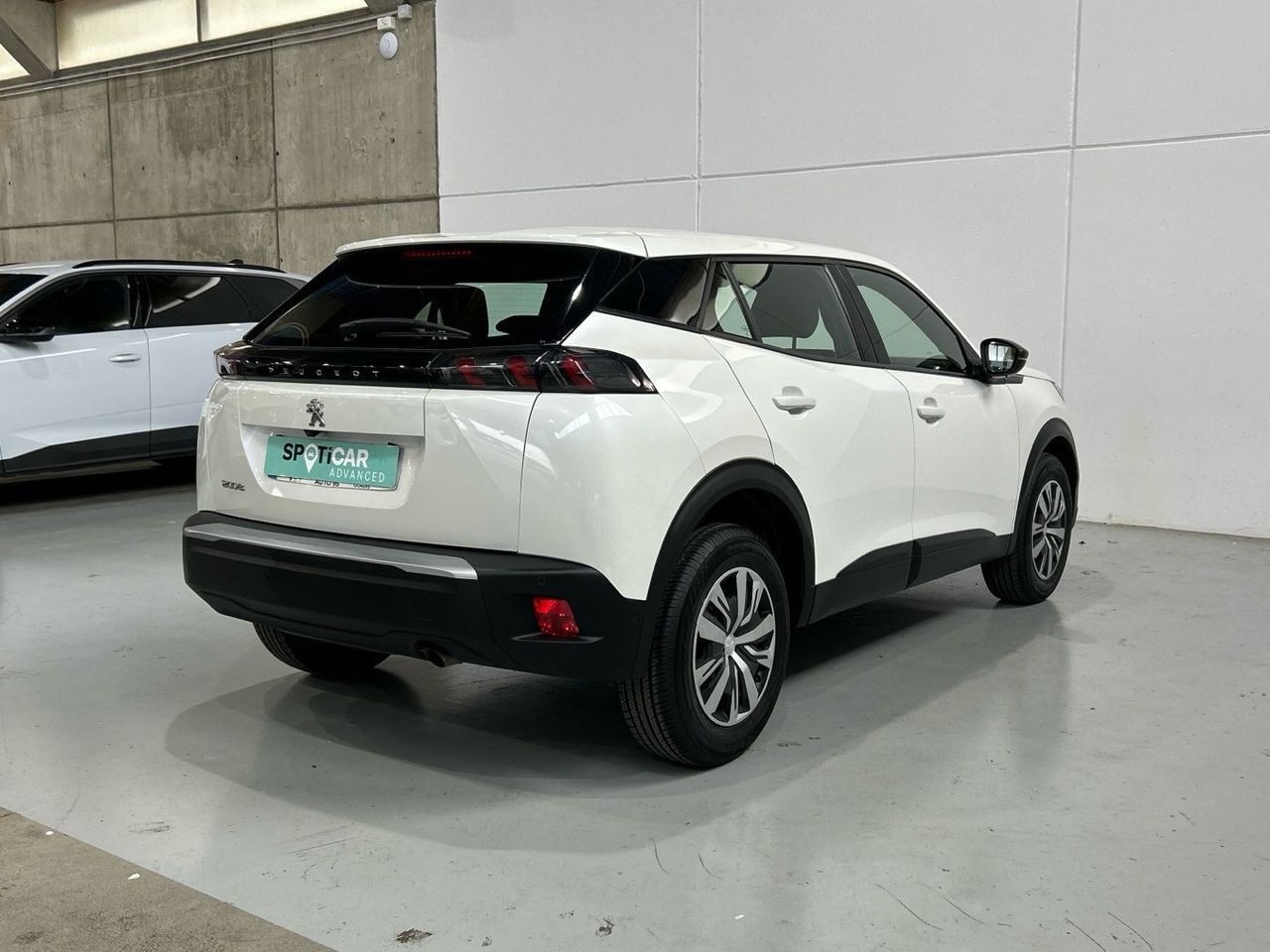 Peugeot 2008 Puretech 100 S&S Active Pack 75 kW (100 CV) - foto 24