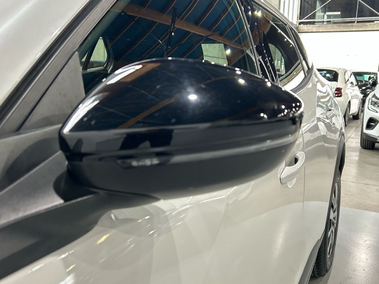 Peugeot 2008 Puretech 100 S&S Active Pack 75 kW (100 CV) - foto 27