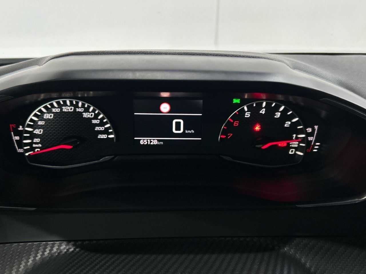 Peugeot 2008 Puretech 100 S&S Active Pack 75 kW (100 CV) - foto 10