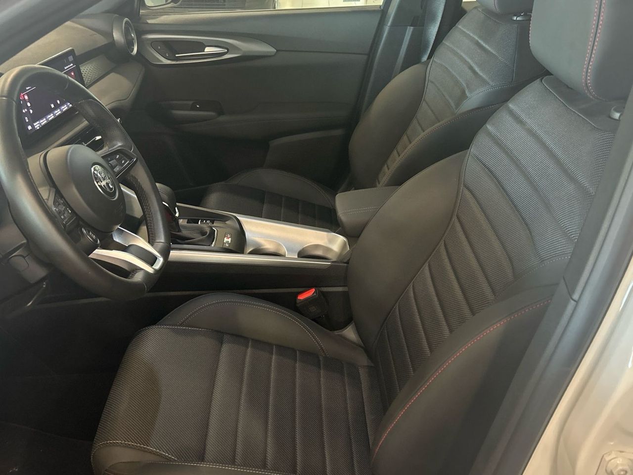 Alfa Romeo Tonale 1.6 DS Sprint FWD 96 kW (130 CV) - foto 11