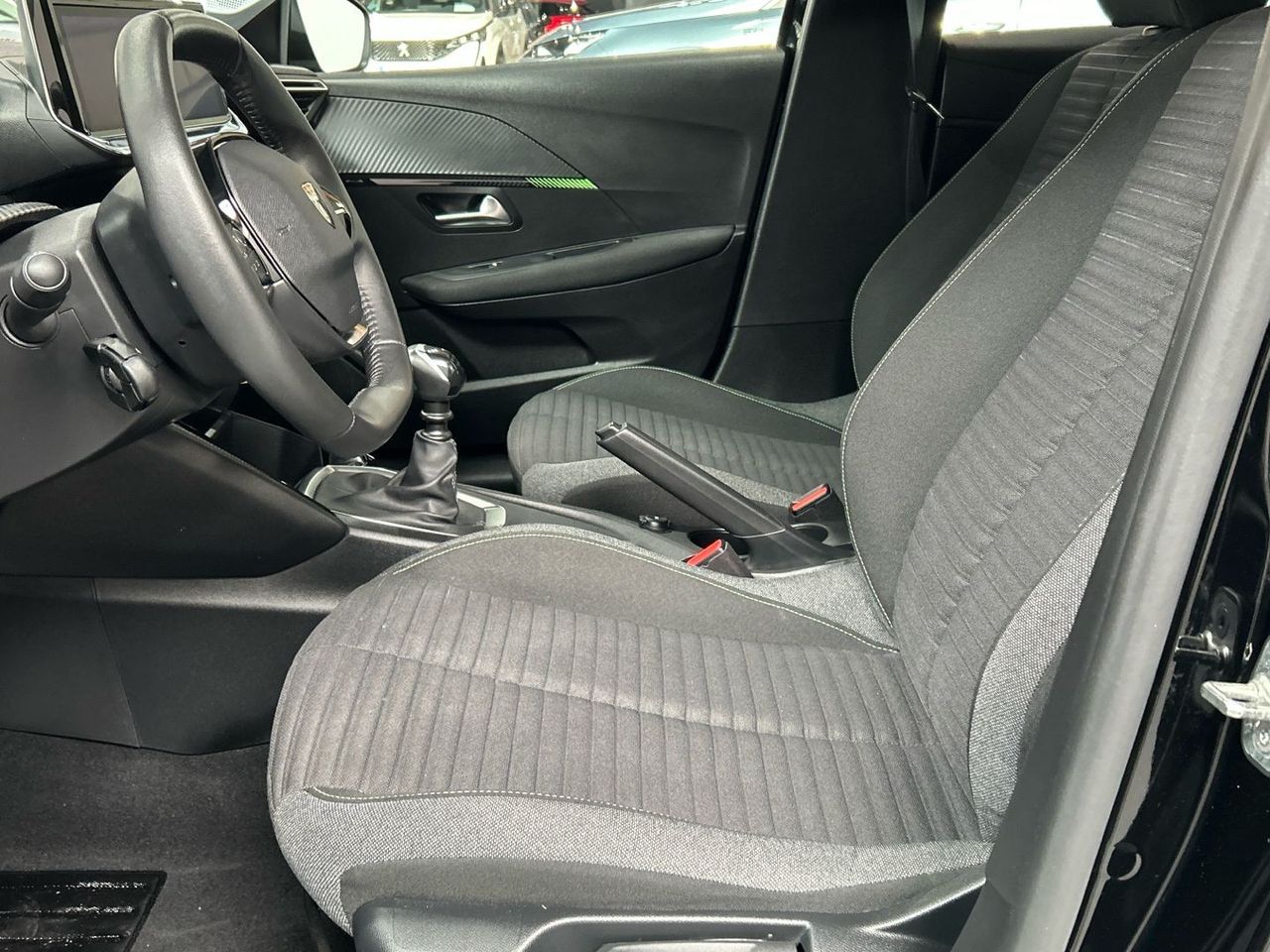 Peugeot 208 PureTech 100 Active 75 kW (100 CV) - foto 11