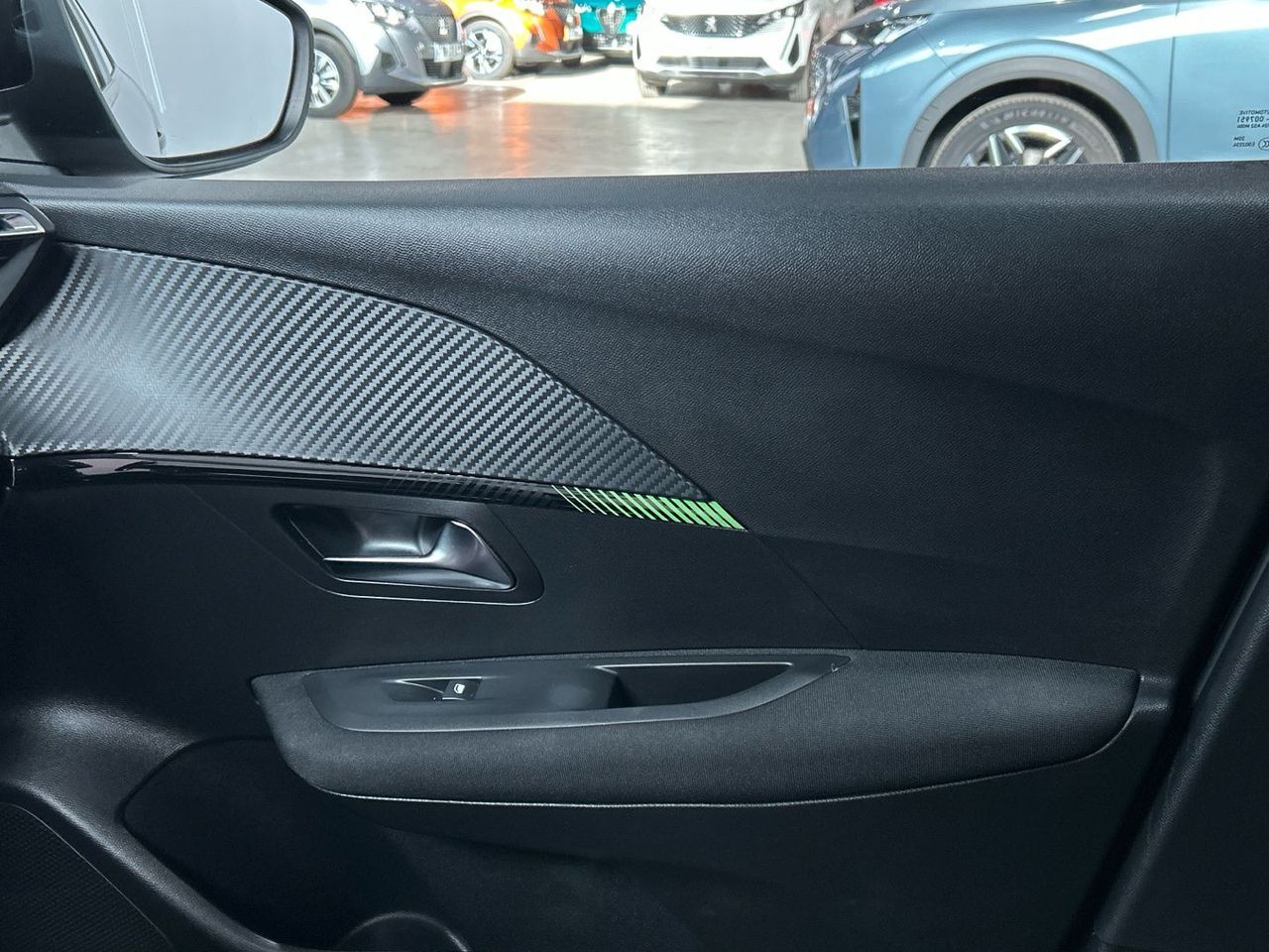 Peugeot 208 PureTech 100 Active 75 kW (100 CV) - foto 44