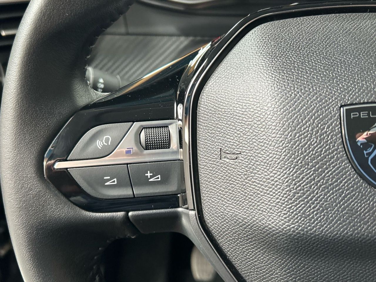 Peugeot 208 PureTech 100 Active 75 kW (100 CV) - foto 20